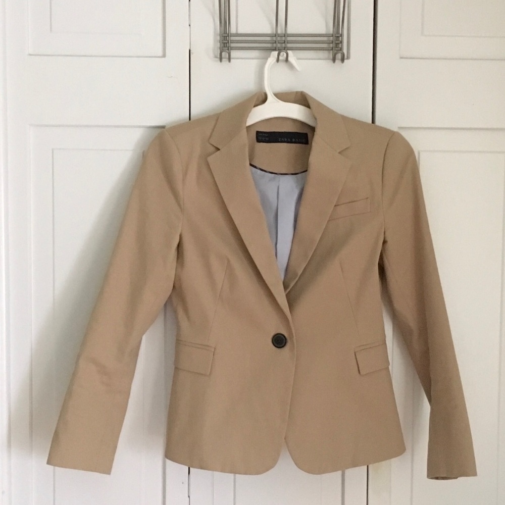 Zara beige blazer